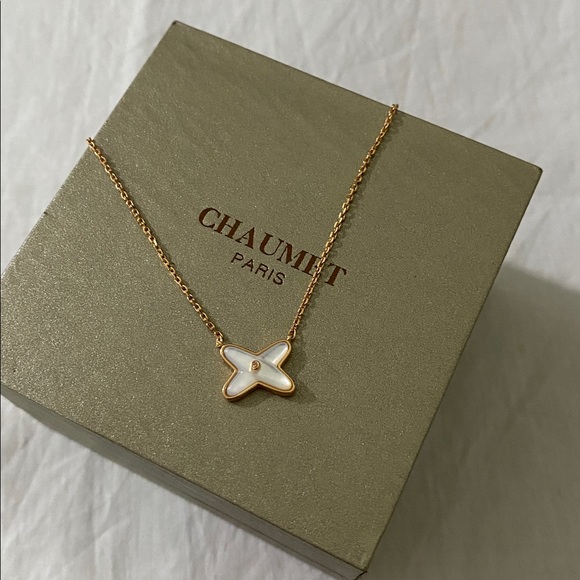 Chaumet Jeux De Liens 18k Gold Mother Of Pearl Diamond Necklace - Picture 8 of 8